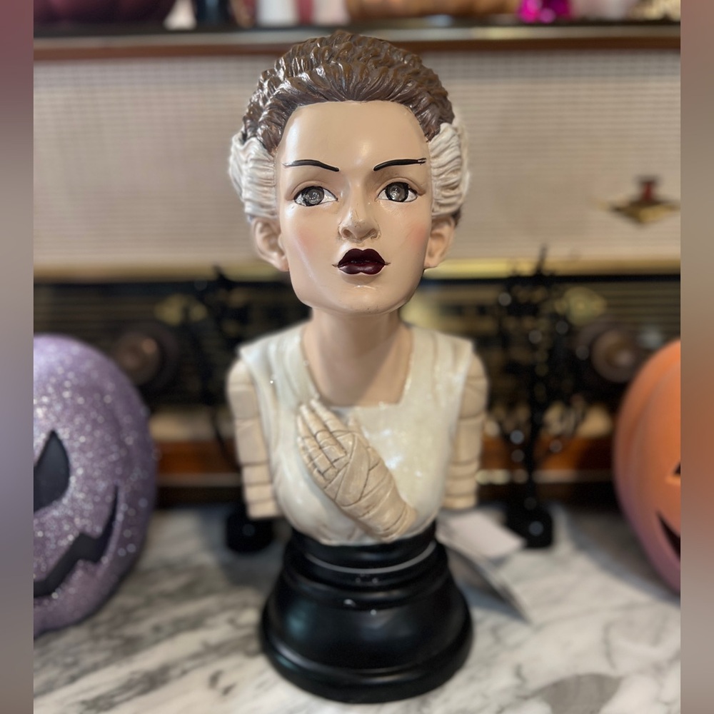 ✨NEW🧟‍♀️Bride of Frankenstein Head Bust Halloween Table Decor🎃